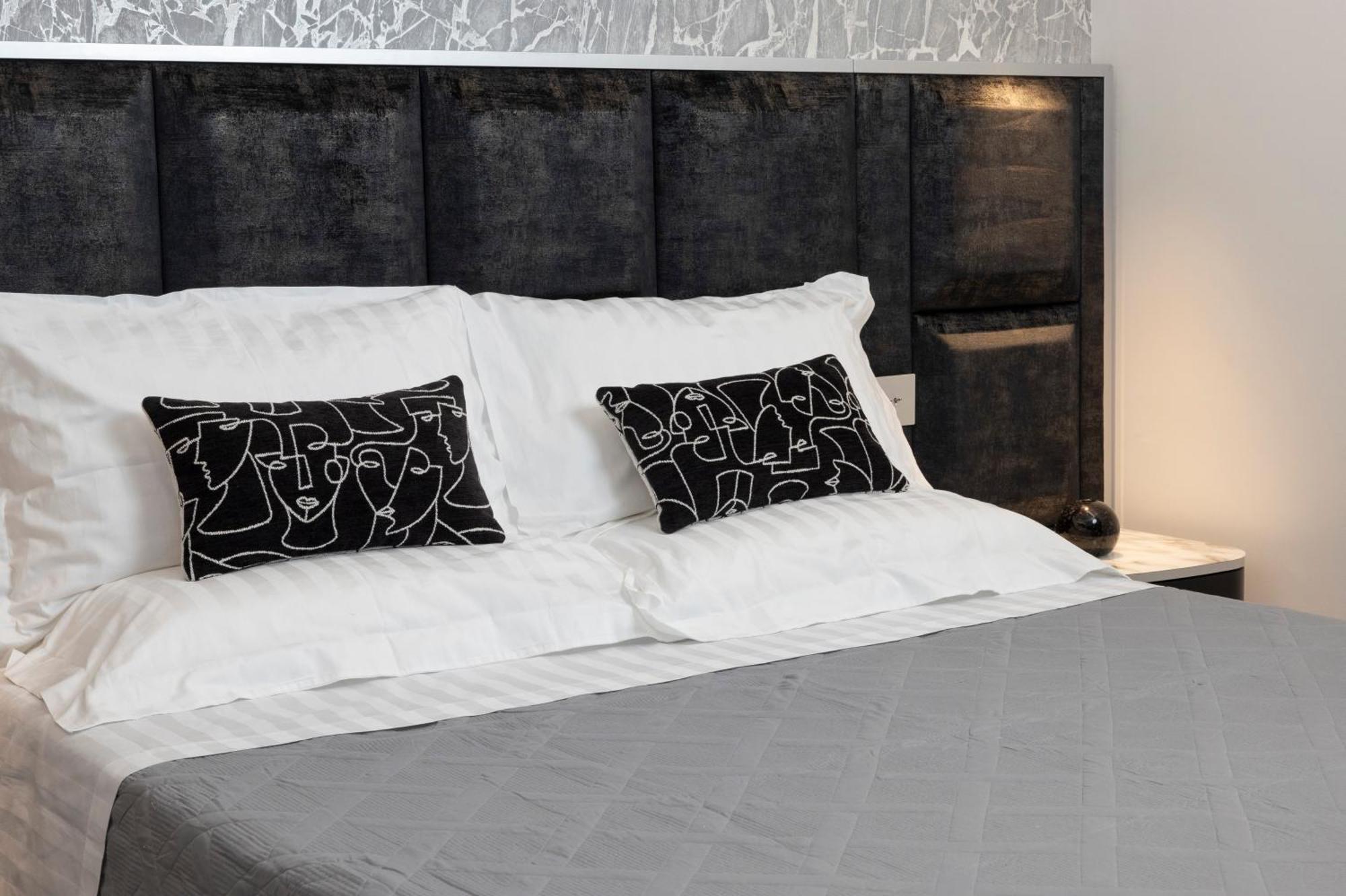 Suite17 - Luxury Guesthouse Giovinazzo Ngoại thất bức ảnh